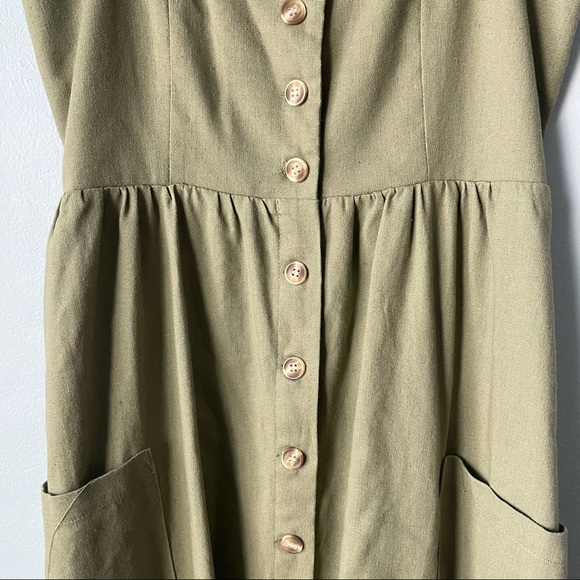 Green Summer Dress - Picture 2 of 5